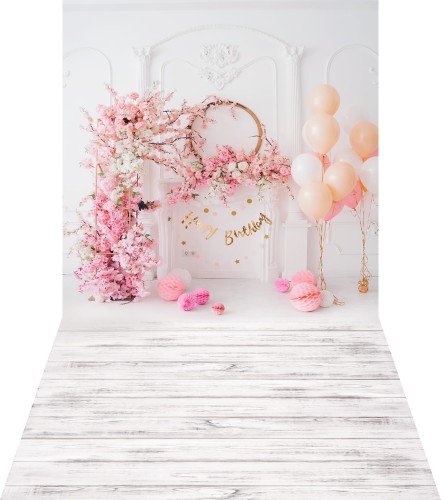 Urodzinowe tło fotograficzne z kominkiem i różowymi balonami brd067